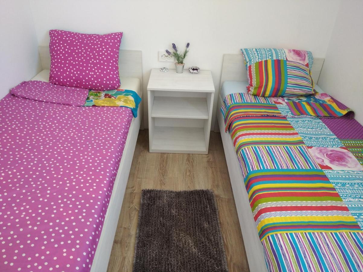 Dandy Appartement Povljana Buitenkant foto