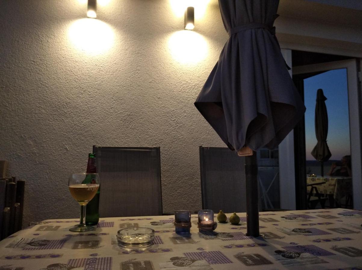 Dandy Appartement Povljana Buitenkant foto